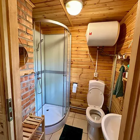 Leśniczówka * Rzadza
