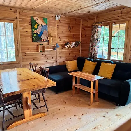 度假居 Lesniczowka